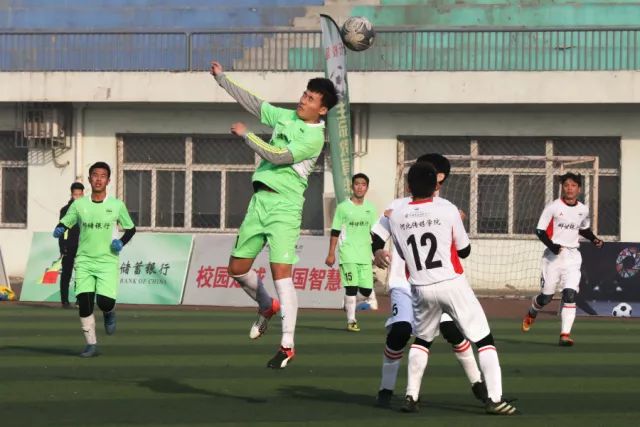 余承东转发声明，表态支持尊界V800安全整改